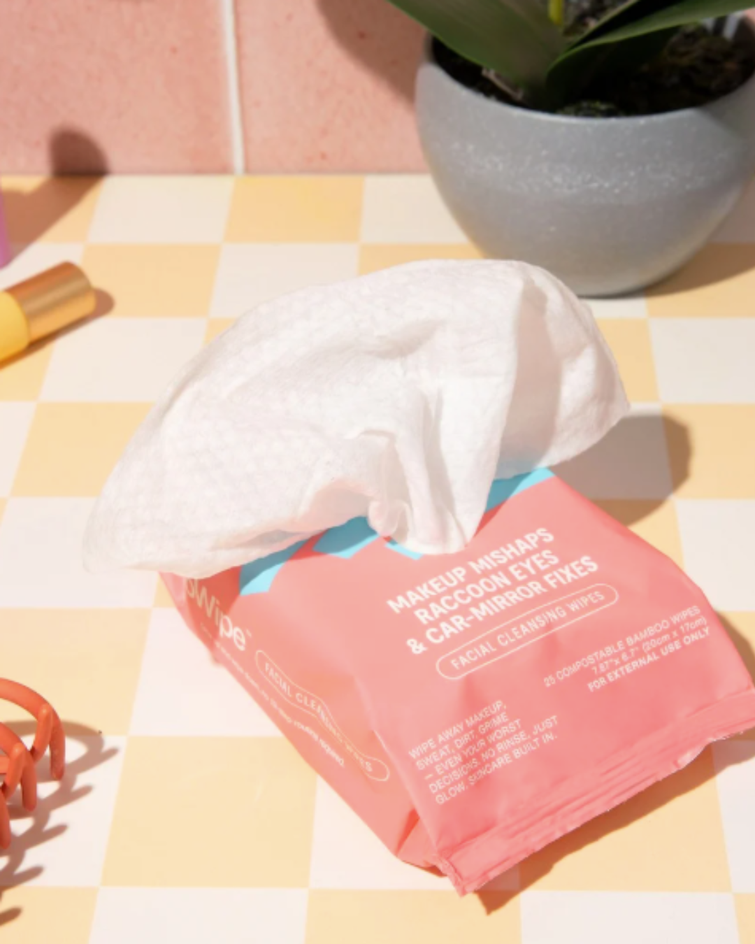 FACIAL CLEANSING WIPES
